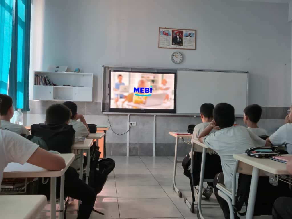 26-09-2025